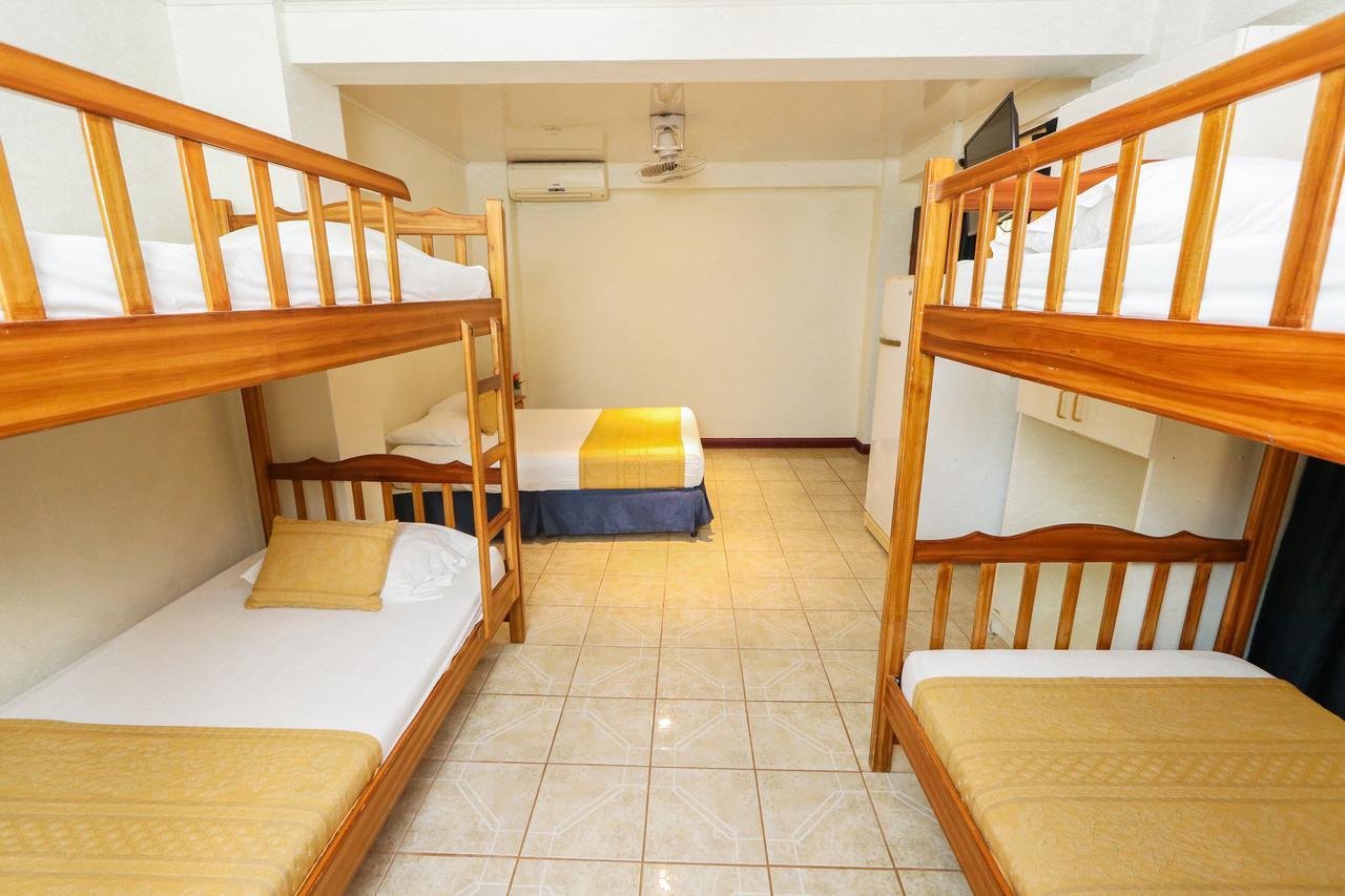 מנואל אנטוניו Hotel Flor Blanca מראה חיצוני תמונה