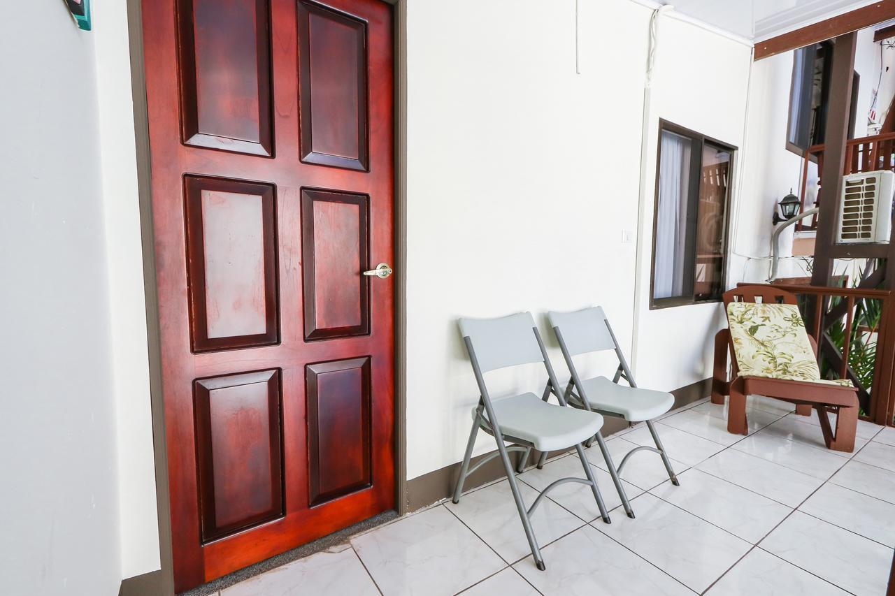 מנואל אנטוניו Hotel Flor Blanca מראה חיצוני תמונה