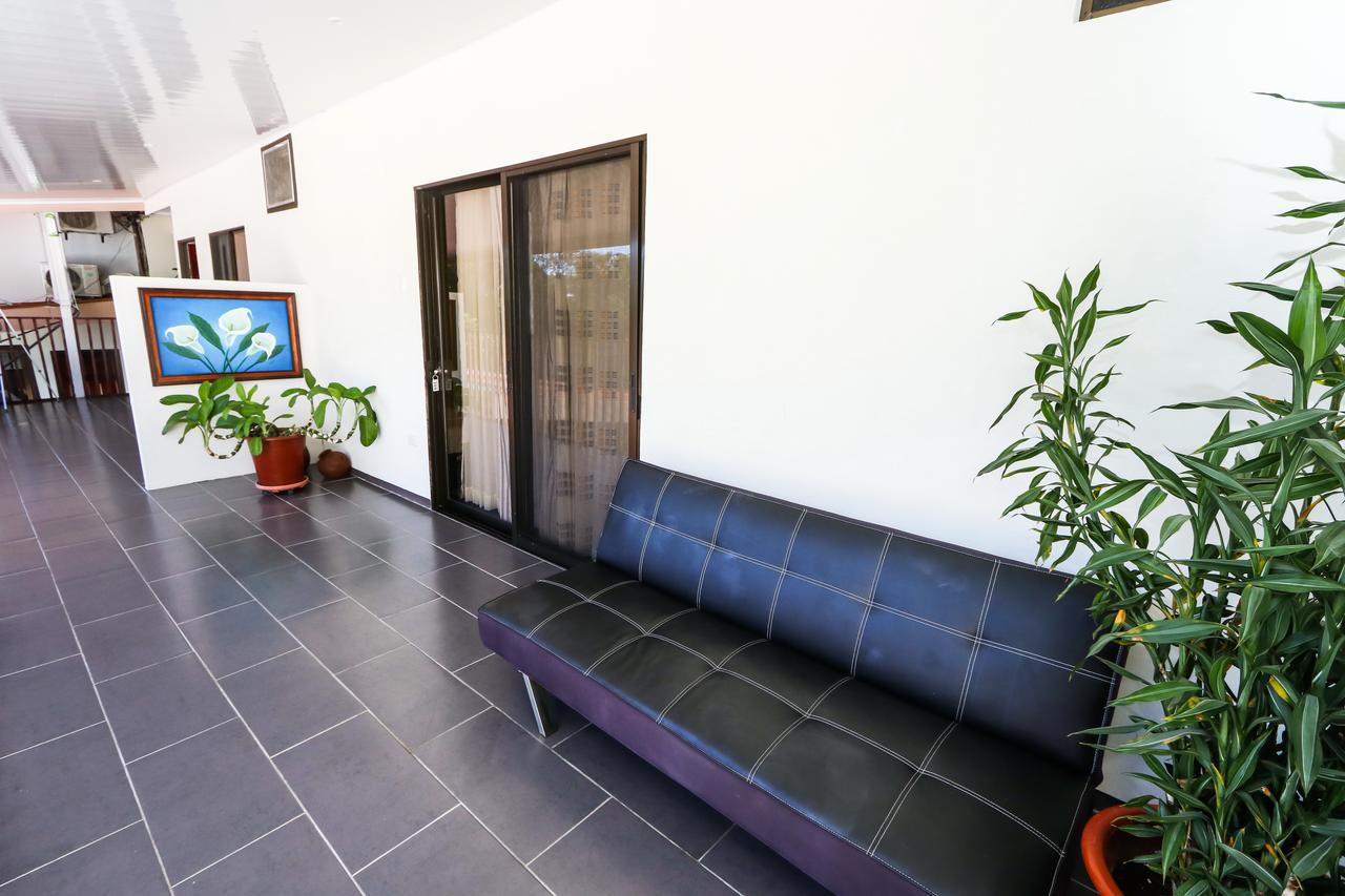מנואל אנטוניו Hotel Flor Blanca מראה חיצוני תמונה