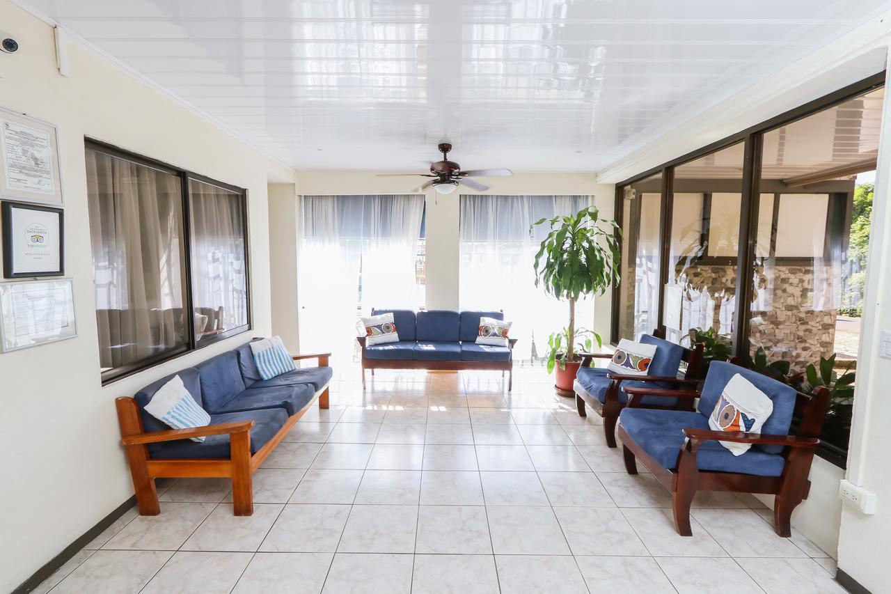 מנואל אנטוניו Hotel Flor Blanca מראה חיצוני תמונה