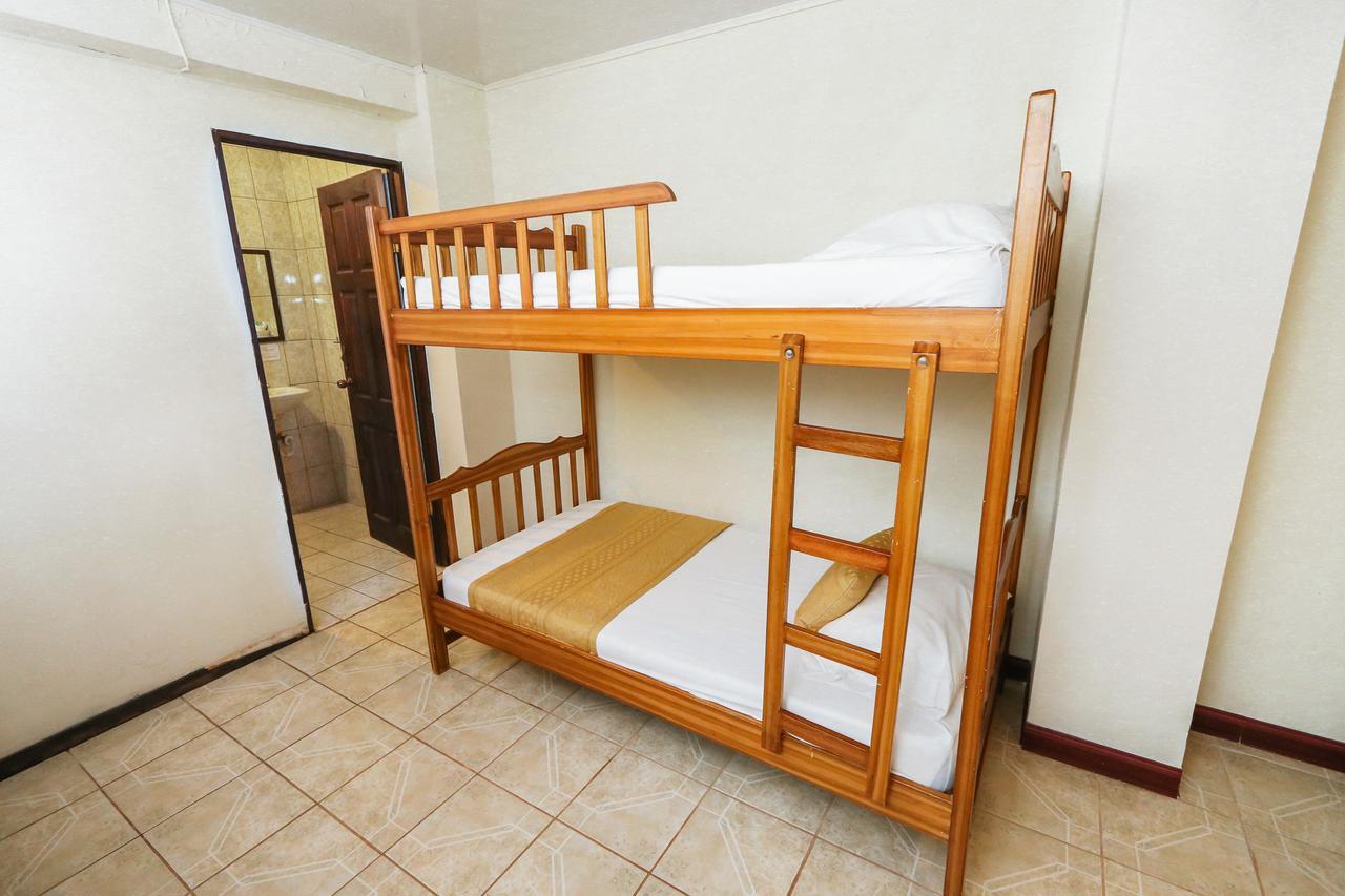 מנואל אנטוניו Hotel Flor Blanca מראה חיצוני תמונה